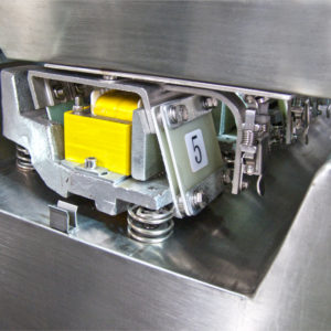Dosificador por peso lineal de cuatro cabezales de sobremesa 2g - 100g - Modelo: PARALLAX-403